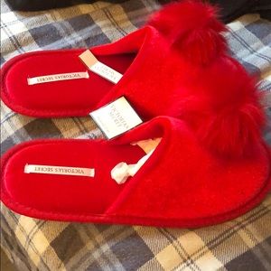 Victoria secret PomPom slippers